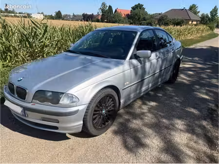 BMW Série 3 328i 192