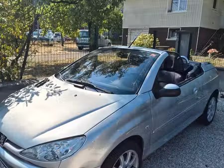 Peugeot 206 CC 1.6 110