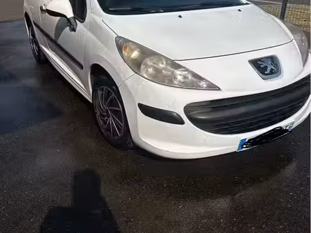 Peugeot 207 1.4 HDi 70