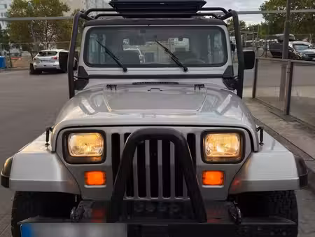 Jeep Wrangler 2.5 SE