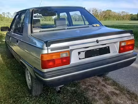 Renault R9 GTL