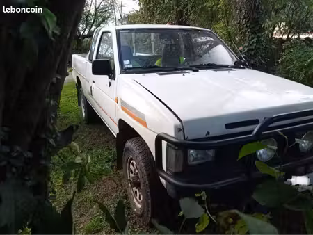 Nissan Kingcab 