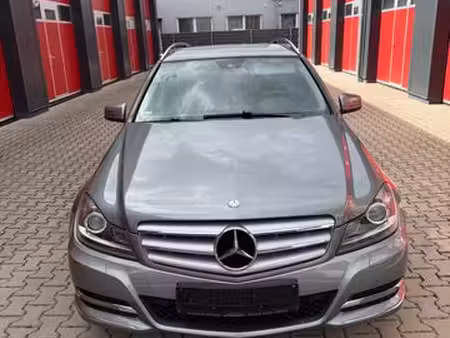 Mercedes-Benz Classe C C 200 2.1 CDI 136