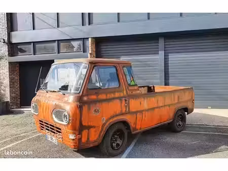 Ford Econoline 