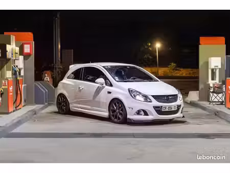 Opel Corsa OPC 1.6 192 OPC Line