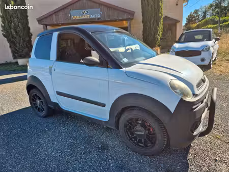 Microcar MGO 