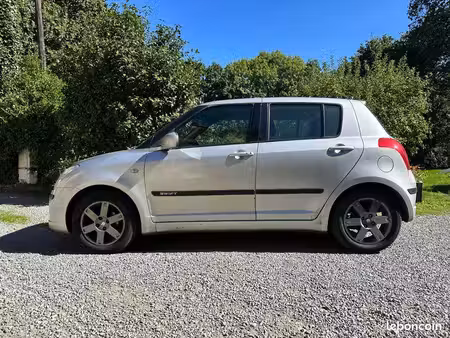 Suzuki Swift 1.3 92