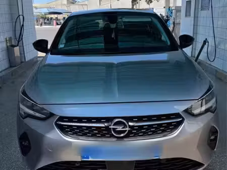 Opel Corsa 100