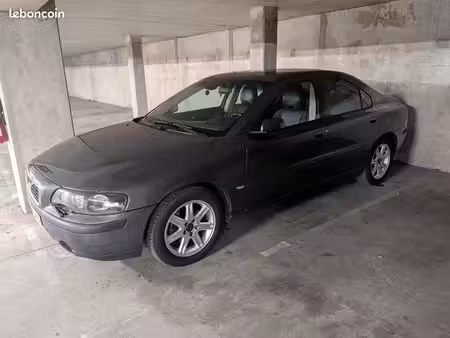 Volvo S60 D5 2.4 130
