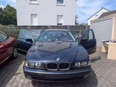 BMW Série 5 520i 2.0 150