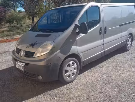 Renault Trafic 2.5 dCi 150