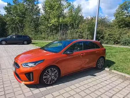 Kia Ceed GT 1.6 T GDi 204