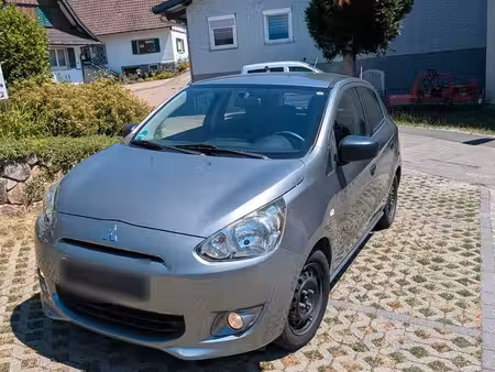 Mitsubishi Space Star 1.0 71