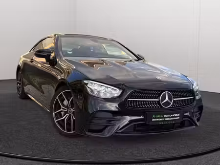 Mercedes-Benz Classe E E 220 AMG Line