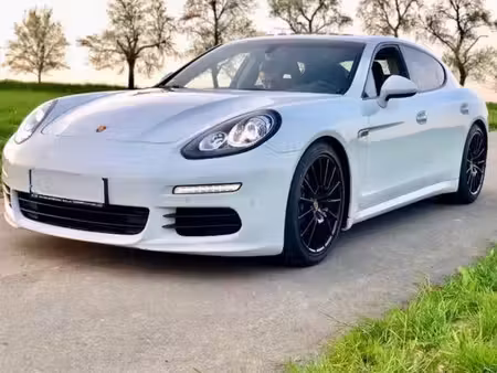 Porsche Panamera V6 3.0 250