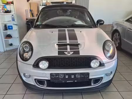 Mini Cabrio Cooper SD 2.0 143