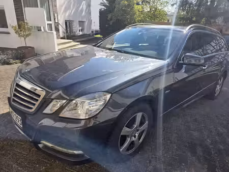 Mercedes-Benz Classe E E 200 2.1 CDI 136 Elegance