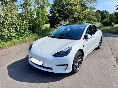 Tesla Model 3 Grande Autonomie 283