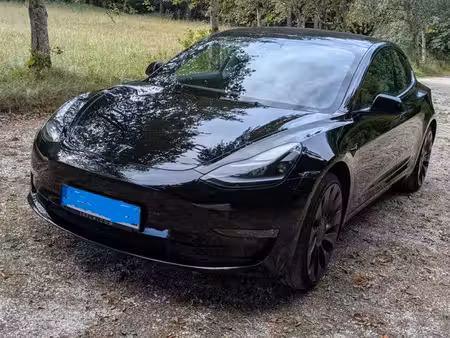 Tesla Model 3 Grande Autonomie