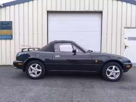 Mazda MX5 1.6 90