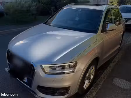 Audi Q3 2.0 TDI 140 S line