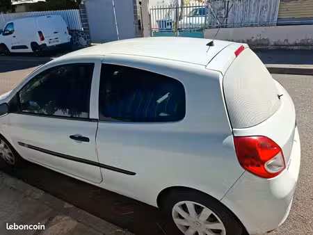 Renault Clio 1.5 dCi 75