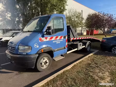 Renault Mascott 2.8