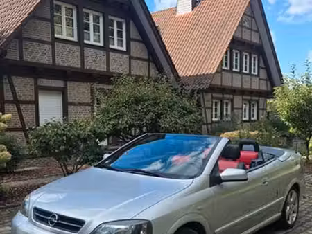 Opel Astra 1.8 125 150e Anniversaire