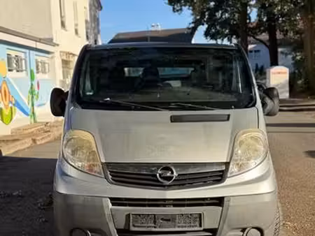 Opel Vivaro 