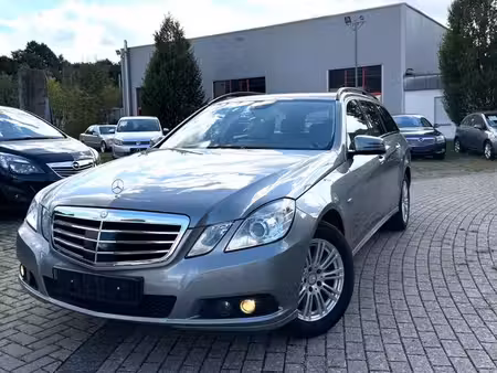 Mercedes-Benz Classe E E 250 2.1 150