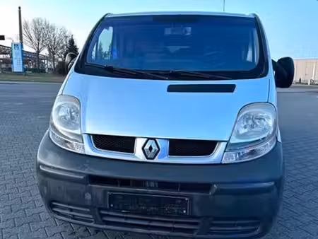 Renault Trafic 1.9 dCi 101