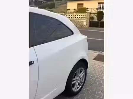 Seat Ibiza 1.2 TDI 75 Référence
