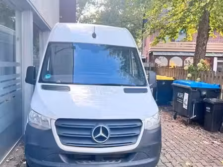 Mercedes-Benz Sprinter 2.1 143