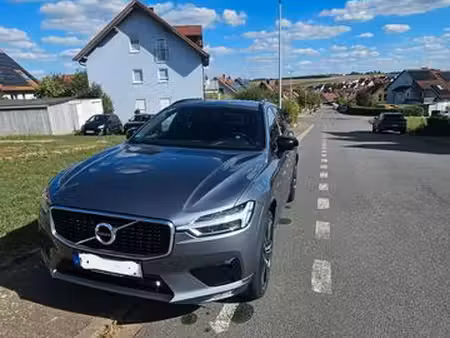 Volvo XC60 2.0 235 R Design 4x4