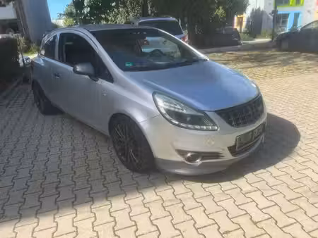 Opel Corsa 1.2 80