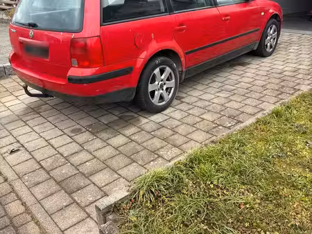 Volkswagen Passat 1.6 100