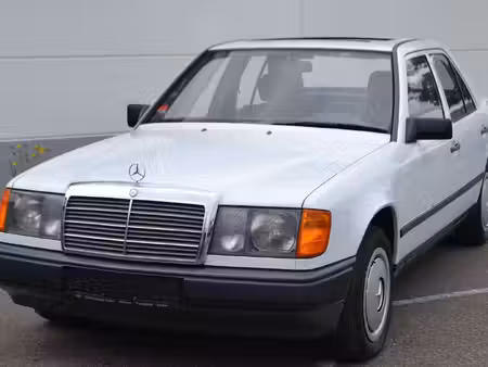 Mercedes-Benz Classe E 200 E