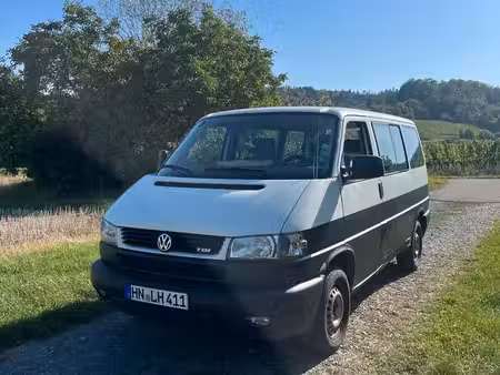 Volkswagen Transporter T4 2.5 TDI 102
