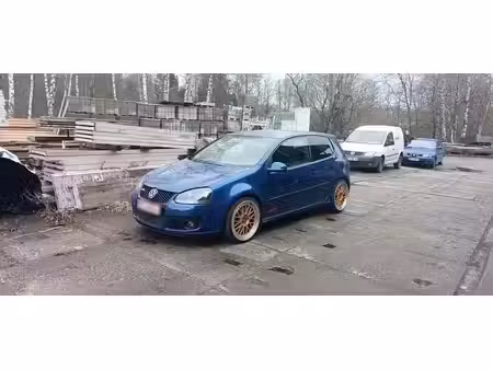 Volkswagen Golf GTI 250