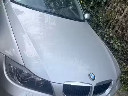 BMW Série 3 320i 2.0 150