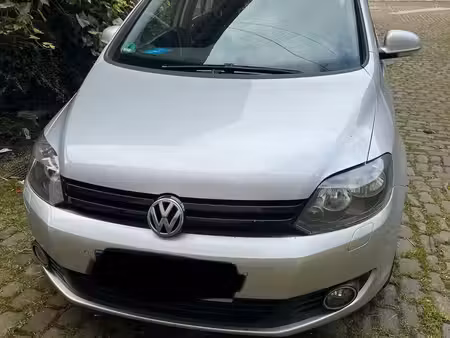 Volkswagen Golf 1.6 TDI 105