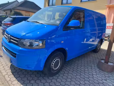 Volkswagen Transporter T5 2.0 TDI 102