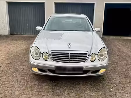 Mercedes-Benz Classe E E 320