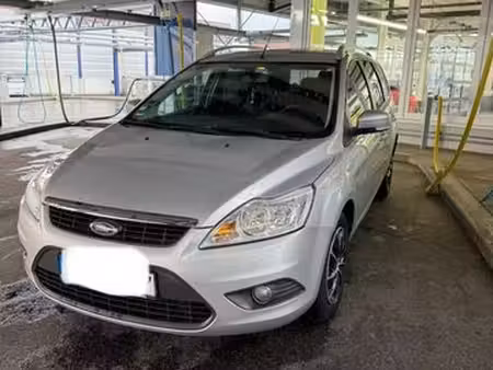 Ford Focus 1.8 125