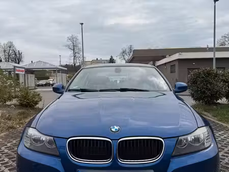 BMW Série 3 320i 2.0 143