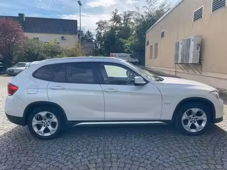 BMW X1 18d 2.0 143 xDrive
