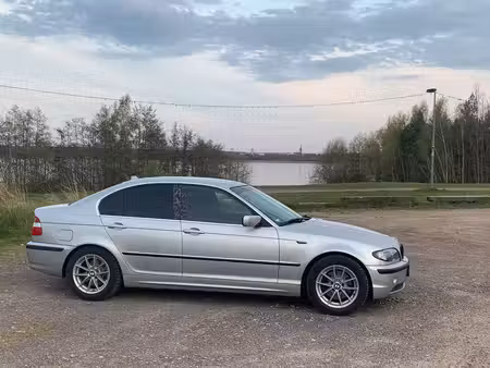 BMW Série 3 325i 2.5 192