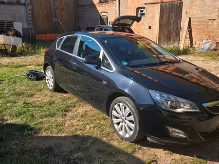 Opel Astra 1.4 140