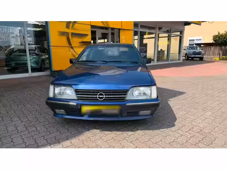 Opel Monza 