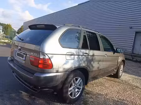 BMW X5 30i 3.0 231